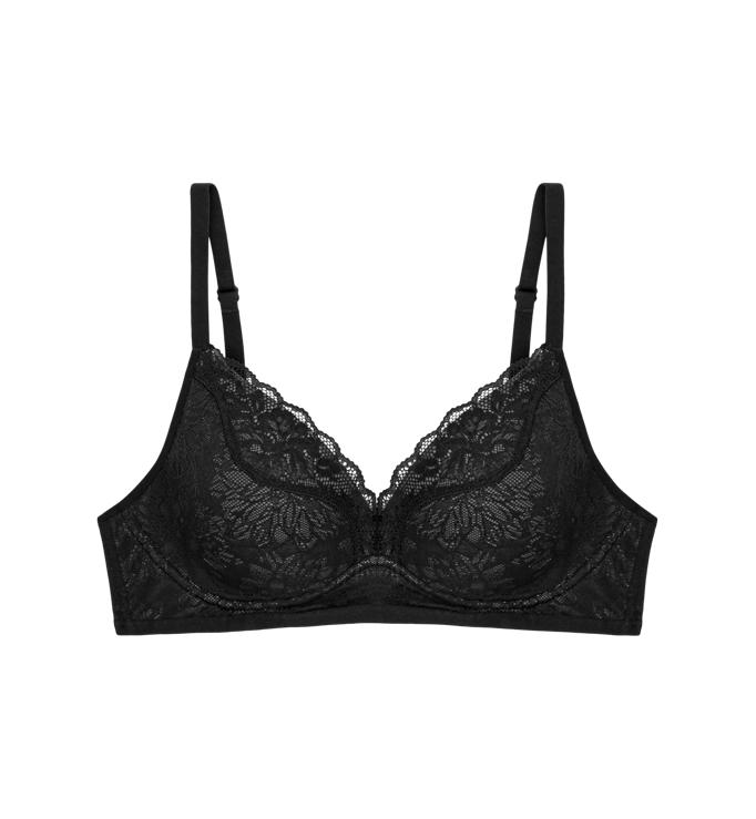 Triumph 38B on tag Sister Sizes: 36C, 40A Push-up