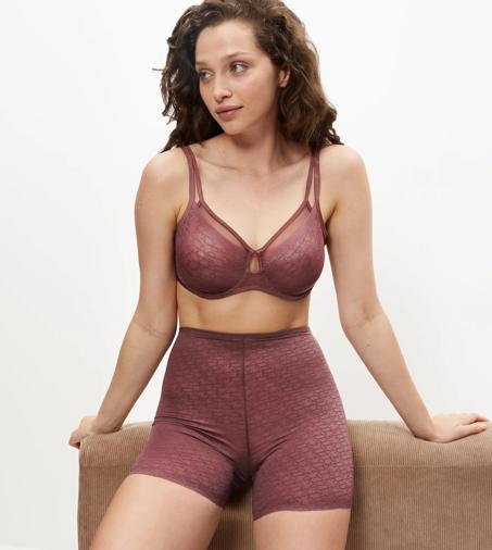 TRIUMPH SIGNATURE SHEER in VIOLET