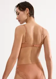 LIGHT PAONETTE