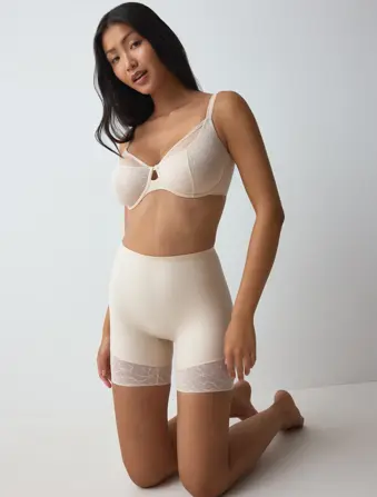 COMFORT CONTOUR