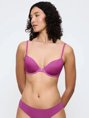 BODY MAKE-UP ESSENTIALS