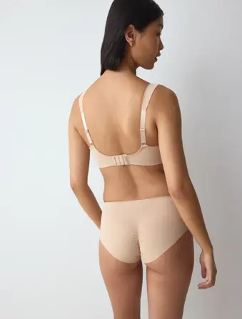 ESSENTIAL MINIMIZER