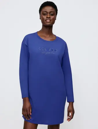NIGHTDRESSES