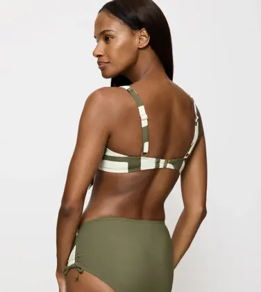 SUMMER ALLURE