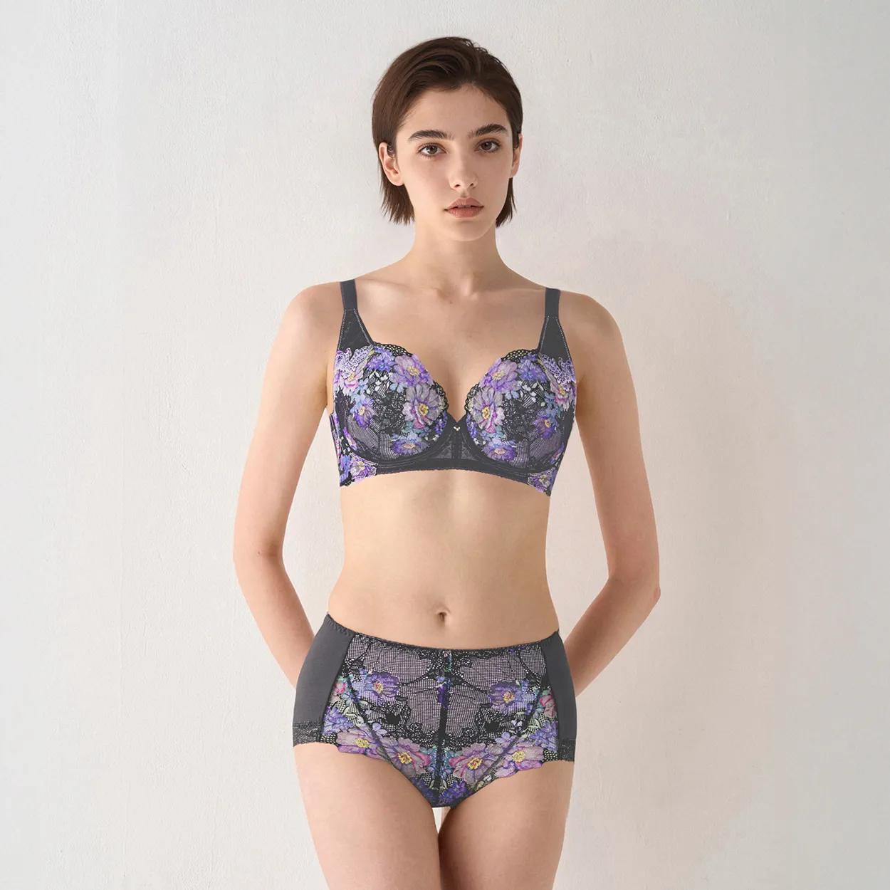 レッドレーベル バイ トリンプ0126 はきこみ深めショーツ TR0126 Maxi