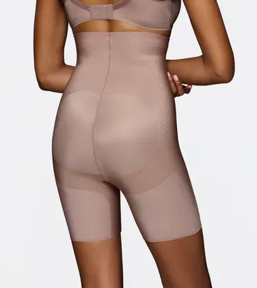 BMU ILLUSION CURVE
