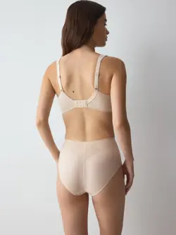 BMU ILLUSION CURVE