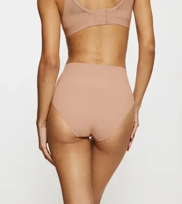 TRIUMPH SOFT SCULPT