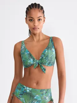SUMMER ALLURE