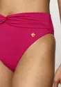 SUMMER TWIST