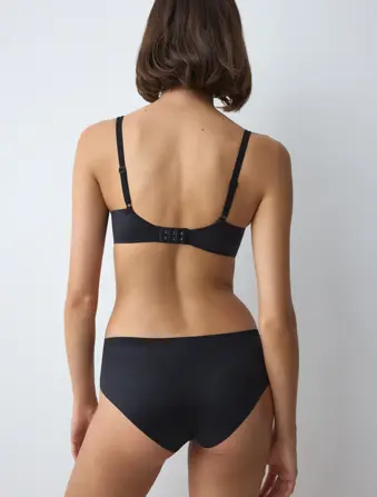 BODY MAKE-UP SOFT TOUCH