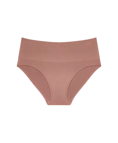 TRIUMPH SOFT SCULPT