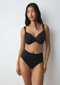 BMU ILLUSION CURVE