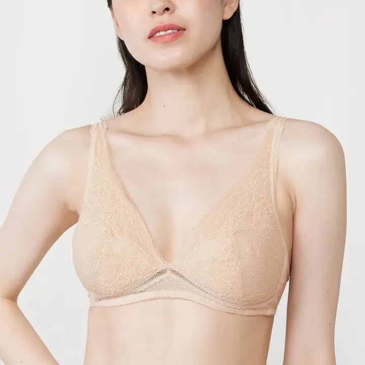楽らく係610 ノンワイヤーブラジャー, ベージュ, model image number 0