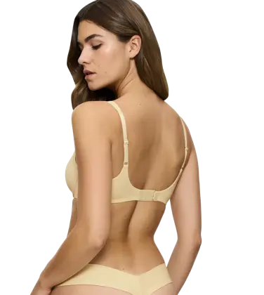 BODY MAKE-UP ILLUSION