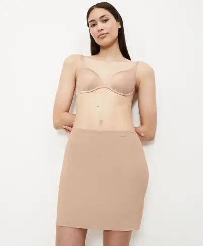 BODY MAKE-UP T
