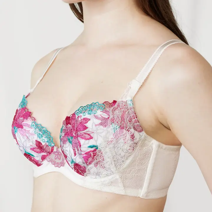 【SALE】レッドレーベル バイ トリンプ0112 ブラジャー, ホワイト, model image number 4