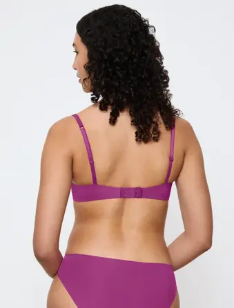 BODY MAKE-UP ESSENTIALS