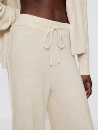 AMOURETTE COZY