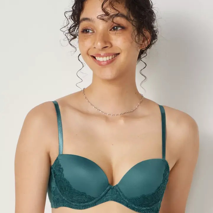 Daily AMOSTYLE スムースブラ ブラ＆ショーツセット (コンフィーレース), グリーン, model image number 0