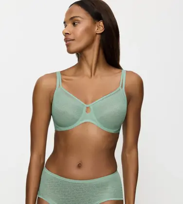 TRIUMPH SIGNATURE SHEER