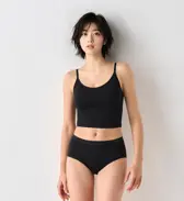 スロギー フリー オールラウンド クロップ トップ, ブラック, model image number 1
