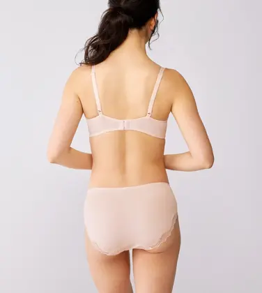 レッドレーベル バイ トリンプ0117 ブラジャー