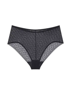 TRIUMPH SIGNATURE SHEER