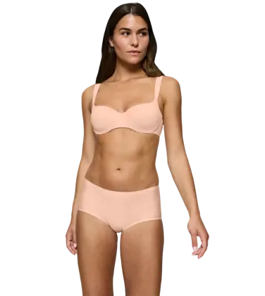 BODY MAKE-UP ILLUSION