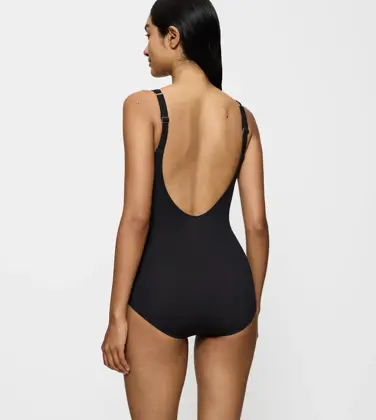 SUMMER ALLURE
