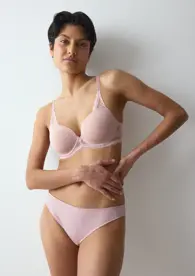 PRETTY MODAL