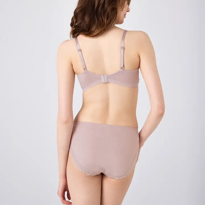 天使のブラ スリムライン632 レギュラーショーツ【一部カラーSALE】, パープル, model image number 2