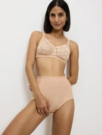 DELICATE DOREEN