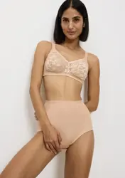 DELICATE DOREEN