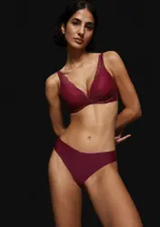 BODY MAKE-UP ILLUSION LACE