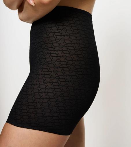 TRIUMPH SIGNATURE SHEER