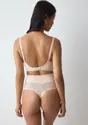 COMFORT CONTOUR