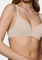 BODY MAKE-UP ILLUSION