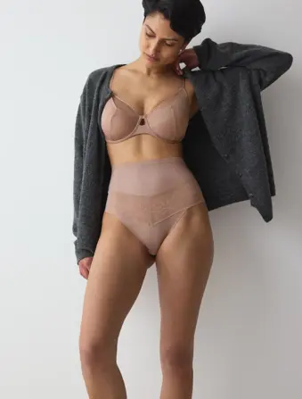 COMFORT CONTOUR