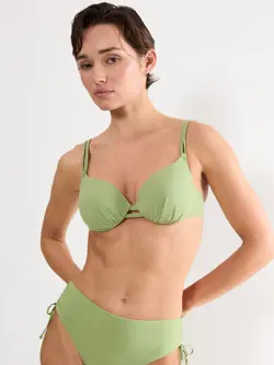 SUMMER ALLURE