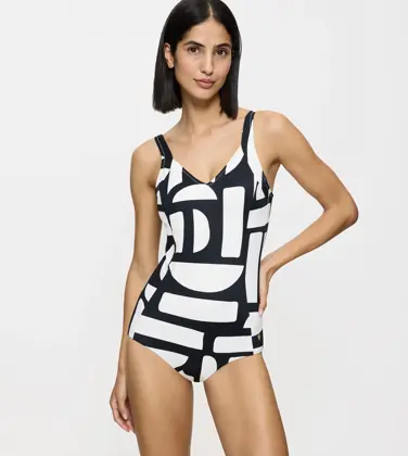 SUMMER ALLURE