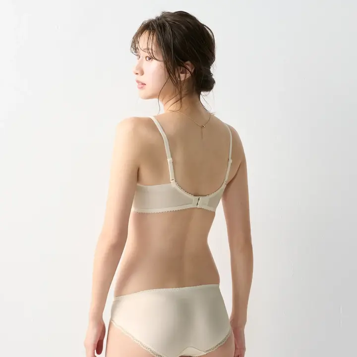 【SALE】レギュラーショーツ ハーバルガーデン, ホワイト, model image number 3