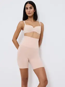 TRIUMPH SOFT SCULPT