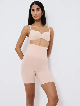 TRIUMPH SOFT SCULPT