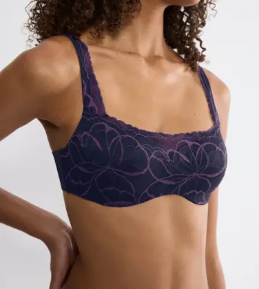 BODY MAKE-UP ILLUSION LACE