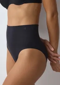 TRIUMPH SOFT SCULPT