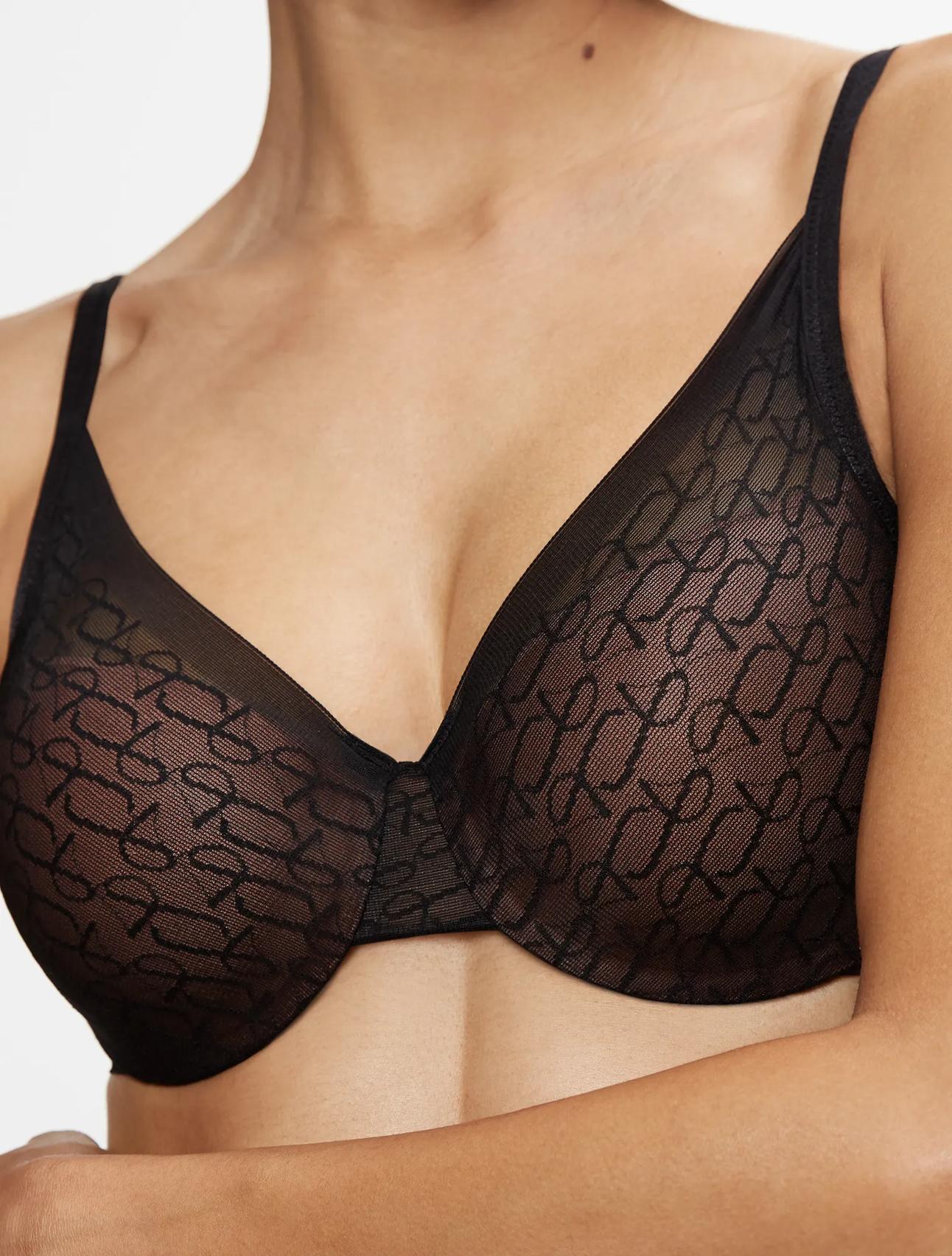 TRIUMPH SIGNATURE SHEER