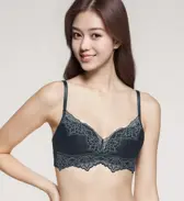 Daily Plus らくふわノンワイヤー ブラ＆ショーツセット, グレー, model image number 0