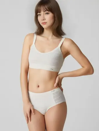 スロギー フリー オールラウンド レース カップ付きハーフトップ