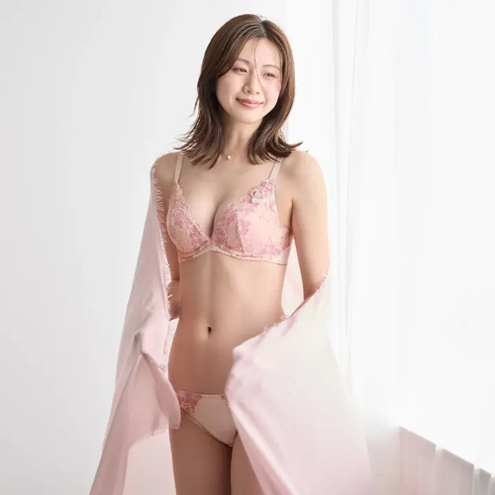 夢みるブラ DeepV ブラジャー マイブロッサムブーケ, ピンク, model image number 5